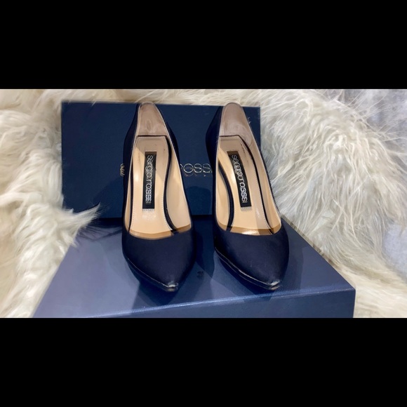 SERGIO ROSSI Sr Milano Pumps/ Woman’s Size 38-  BLACK - Picture 8 of 8